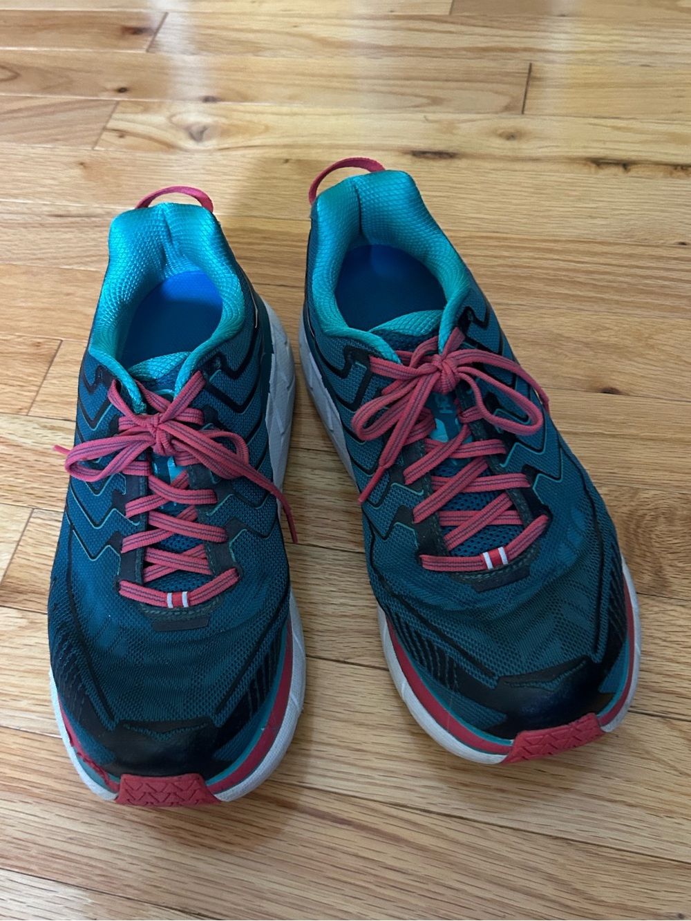 Hoka One One Teal Running Shoes with Pink Laces- size 9.5 D